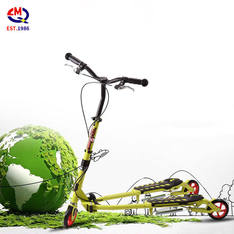 21st Three Wheel Scissor Cart Racing off Road Kick Flashing Pedal Bicycle Kids Scooters for Sale